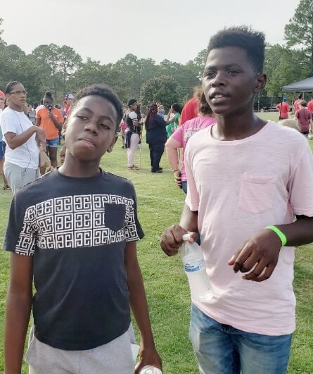 kids at block party.