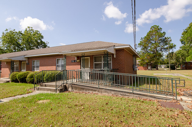 Ed Powell Homes building 3 with wheelchair ramp